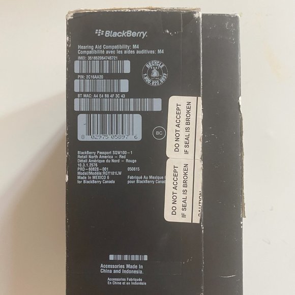 BlackBerry Passport - Red (Unlocked) Smartphone- 32GB - PLEASE READ - Picture 5 of 5